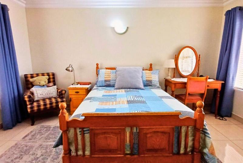 4 Bedroom Property for Sale in Monte Christo Western Cape